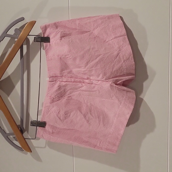 Shorts - Picture 3 of 3